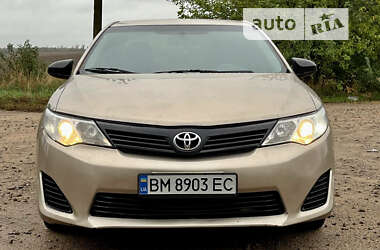 Седан Toyota Camry 2014 в Братському