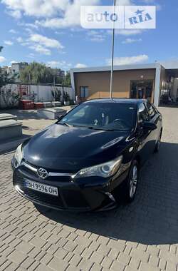 Седан Toyota Camry 2016 в Одессе