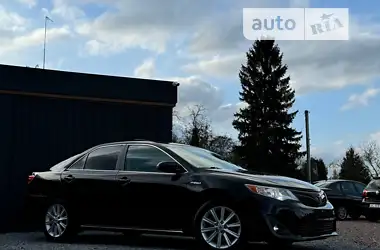 Toyota Camry 2012