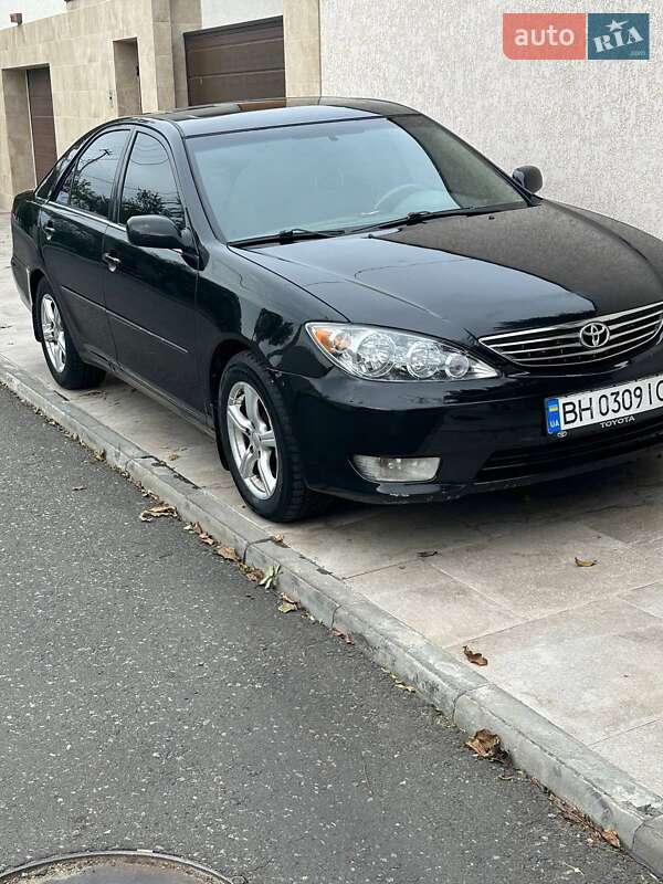 Седан Toyota Camry 2005 в Одесі