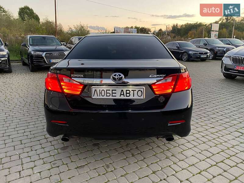 Седан Toyota Camry 2011 в Львове фото 5 Седан Toyota Camry 2011 в Львове