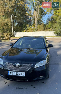 Седан Toyota Camry 2007 в Киеве