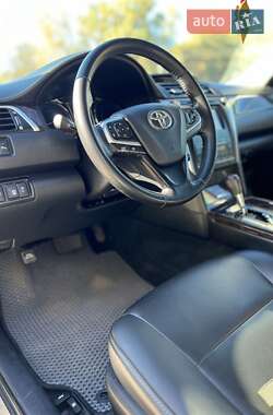 Седан Toyota Camry 2014 в 