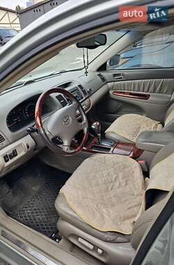 Седан Toyota Camry 2003 в Киеве