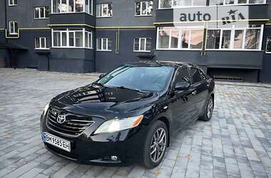 Седан Toyota Camry 2008 в Охтирці