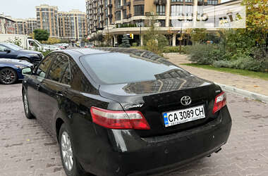 Седан Toyota Camry 2007 в Києві