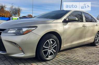 Седан Toyota Camry 2017 в Ивано-Франковске