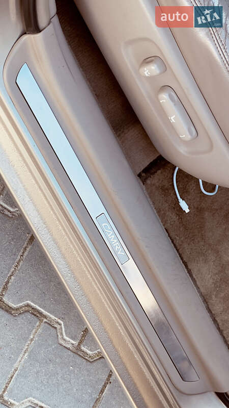 Седан Toyota Camry 2005 в Збараже