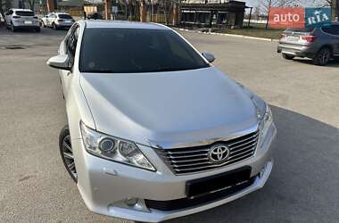 Седан Toyota Camry 2012 в Олександрії