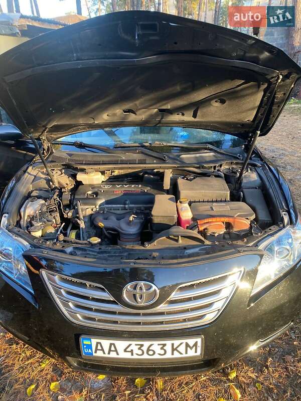 Седан Toyota Camry 2007 в Киеве