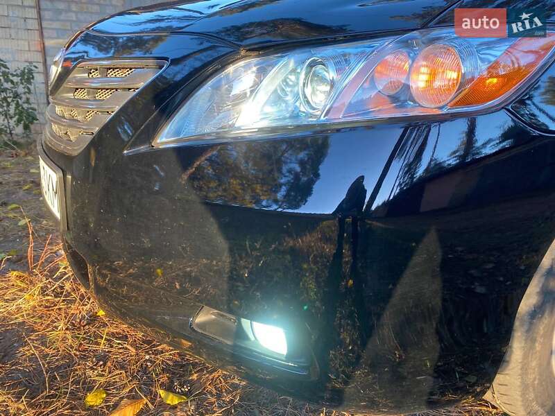 Седан Toyota Camry 2007 в Киеве