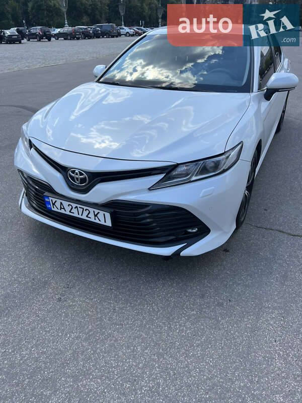 Седан Toyota Camry 2017 в Харькове фото 2 Седан Toyota Camry 2017 в Харькове