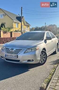 Седан Toyota Camry 2007 в Виннице