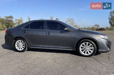 Седан Toyota Camry 2012 в Киеве