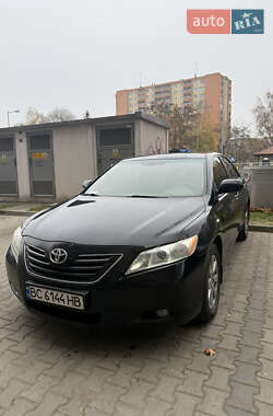 Седан Toyota Camry 2008 в Львові