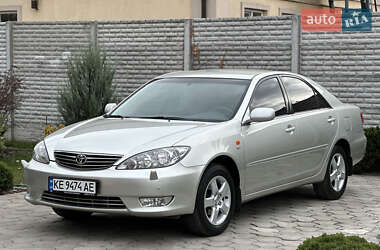 Седан Toyota Camry 2005 в Дніпрі