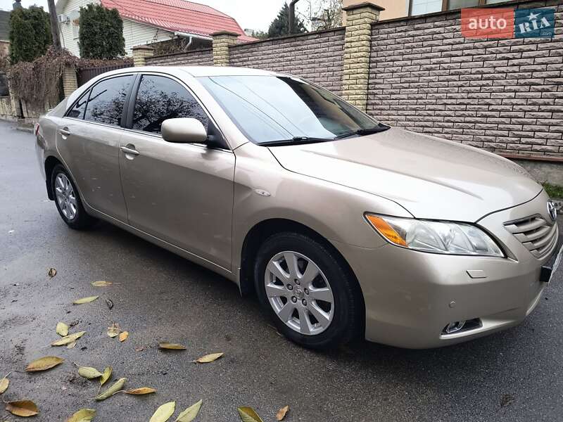 Toyota Camry 2008