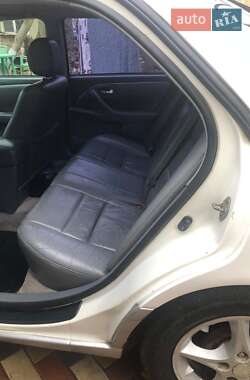 Седан Toyota Camry 2000 в 