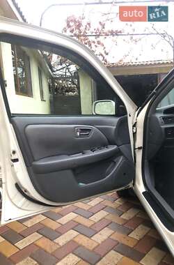 Седан Toyota Camry 2000 в 