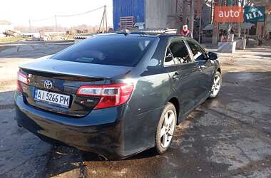 Седан Toyota Camry 2013 в Яготині