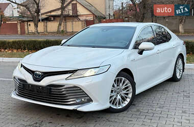 Седан Toyota Camry 2020 в Одессе