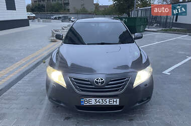 Седан Toyota Camry 2007 в Очакове