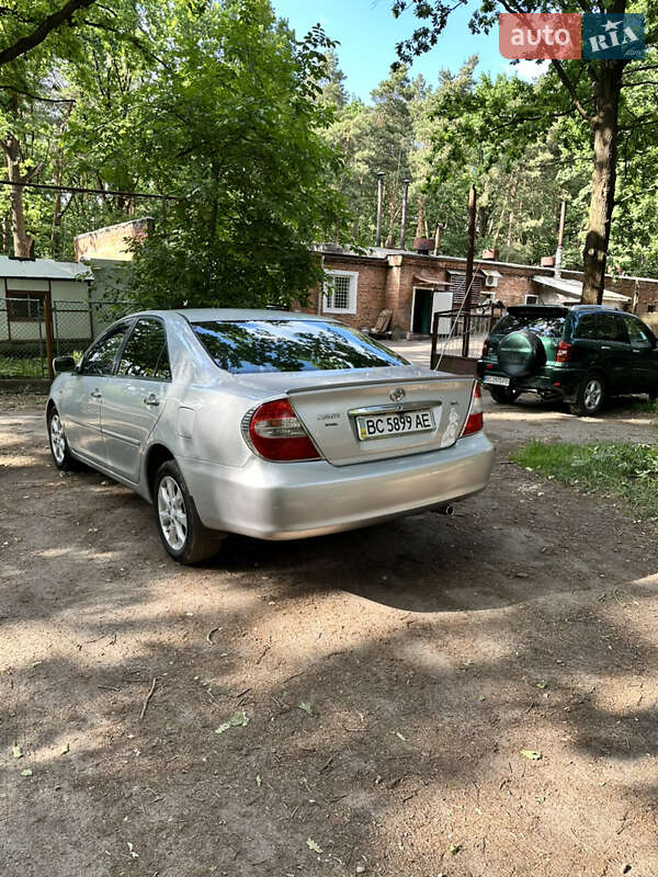 Седан Toyota Camry 2004 в Шептицькому