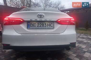 Седан Toyota Camry 2023 в Миколаєві