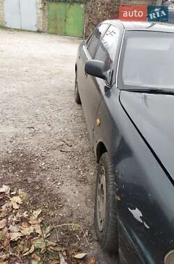 Седан Toyota Camry 1992 в Первомайске