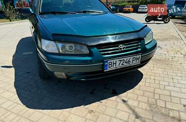 Седан Toyota Camry 1997 в Одесі