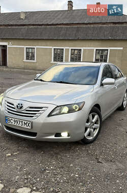 Седан Toyota Camry 2007 в Жовкві