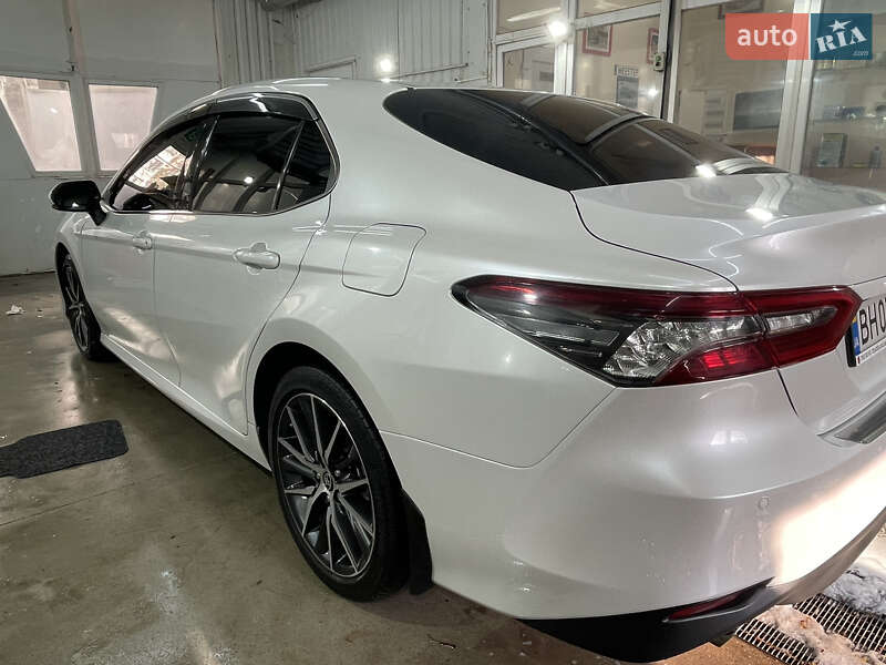 Седан Toyota Camry 2021 в Одесі