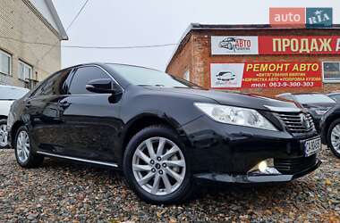 Седан Toyota Camry 2013 в Смеле