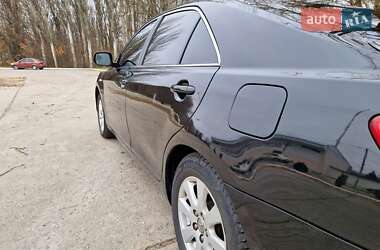 Седан Toyota Camry 2006 в Днепре