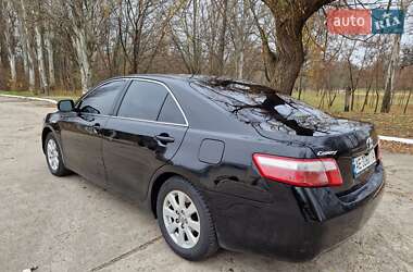 Седан Toyota Camry 2006 в Днепре