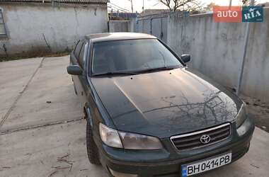 Седан Toyota Camry 2001 в Татарбунарах