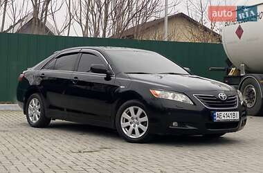 Седан Toyota Camry 2008 в Днепре