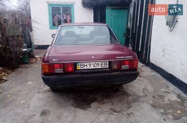 Седан Toyota Camry 1990 в Апостолово