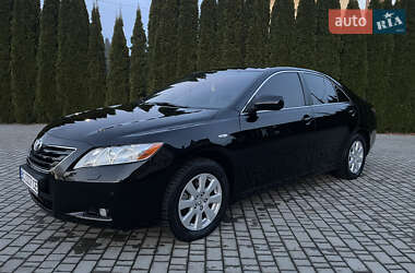 Седан Toyota Camry 2007 в Львове