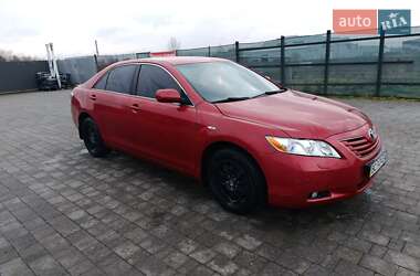 Седан Toyota Camry 2008 в Львове