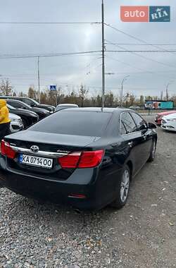 Седан Toyota Camry 2011 в Киеве