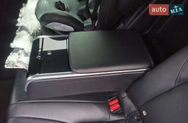 Седан Toyota Camry 2018 в Дніпрі