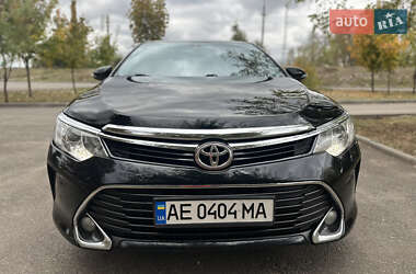 Седан Toyota Camry 2017 в Кривому Розі