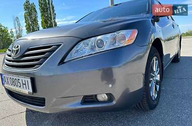 Седан Toyota Camry 2006 в 