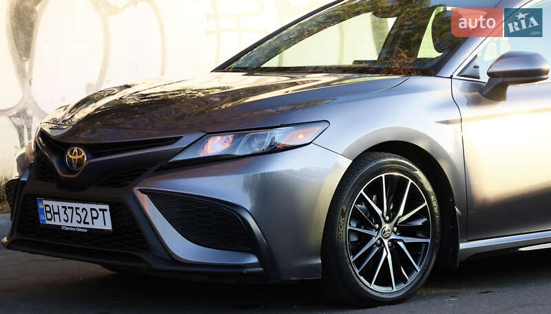 Седан Toyota Camry 2021 в Одесі
