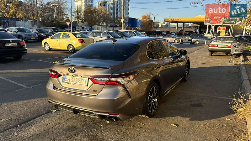 Седан Toyota Camry 2021 в Одесі