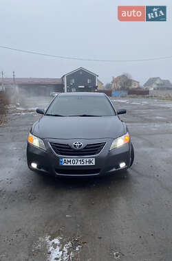 Седан Toyota Camry 2007 в Звягелі