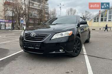 Седан Toyota Camry 2008 в Черкасах