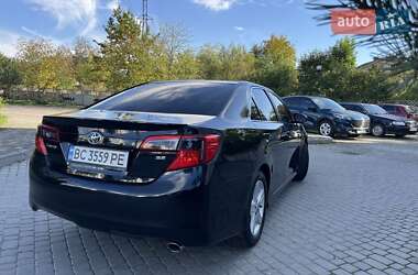 Седан Toyota Camry 2013 в Івано-Франківську