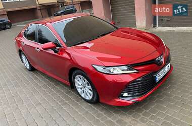 Седан Toyota Camry 2018 в Вінниці